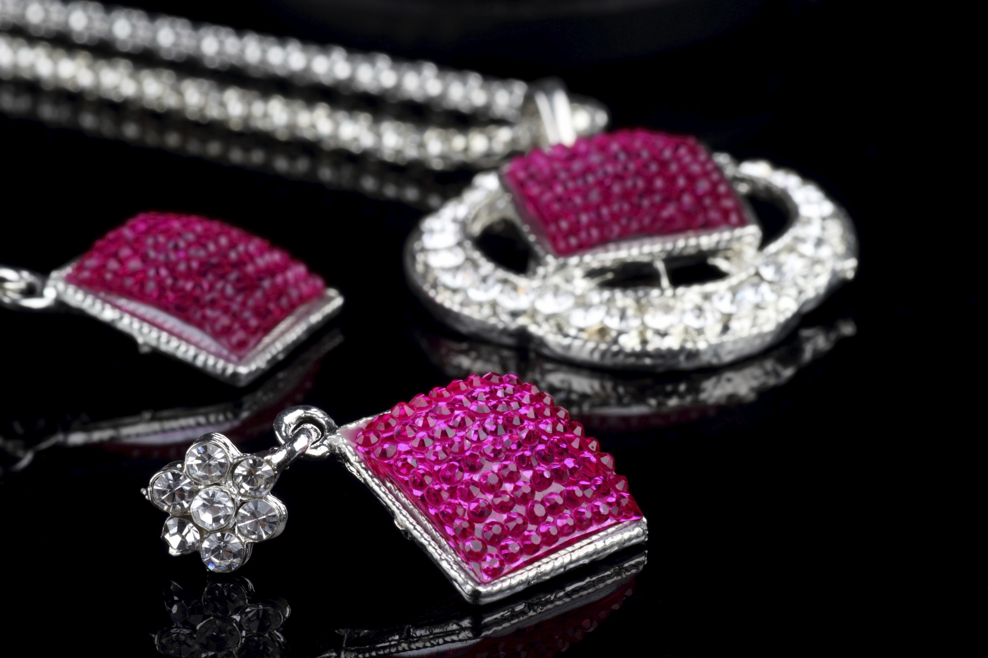 iStock_000017191052XXLarge-2000x1333